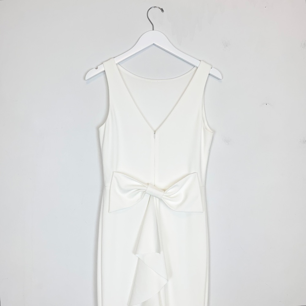 VOW’D White Trumpet High Neck Wedding Dress Sleeveless Bow & Ruffle Back SIZE 8